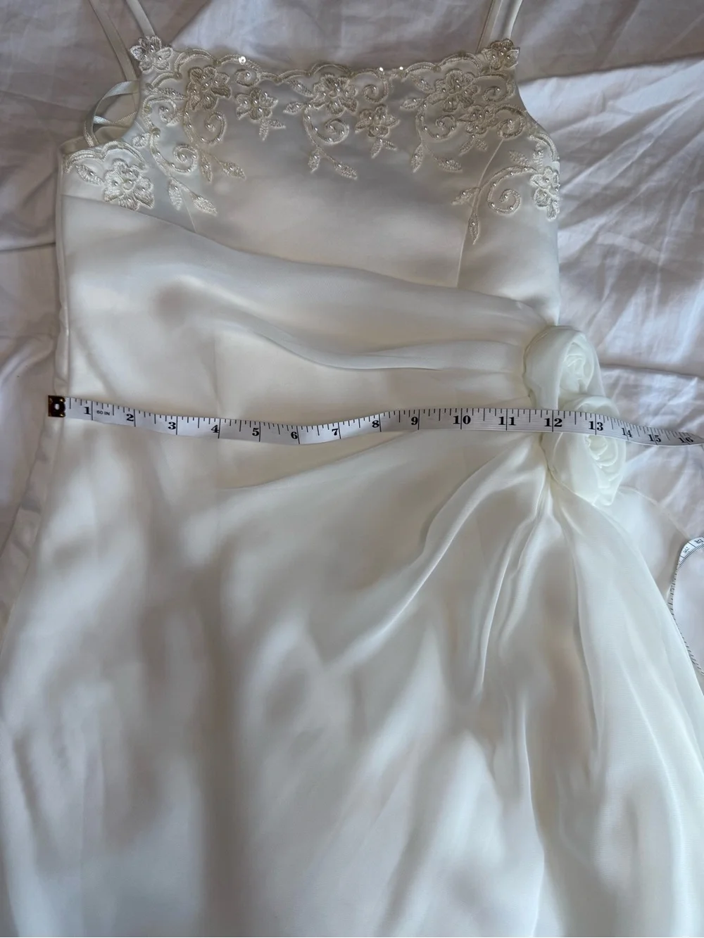 David's Bridal Ivory Flower/Communion Dress size 8 - Picture 5 of 11